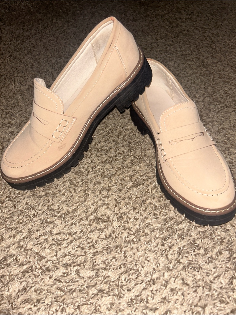 Classic Women’s Cream Penny Loafers